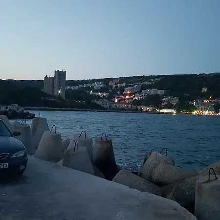 Stefy Beach Apartment *