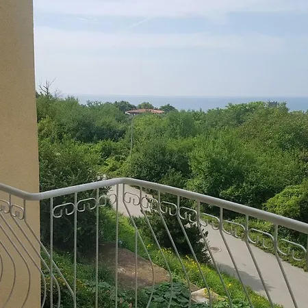 Daire Stefy Beach Apartment