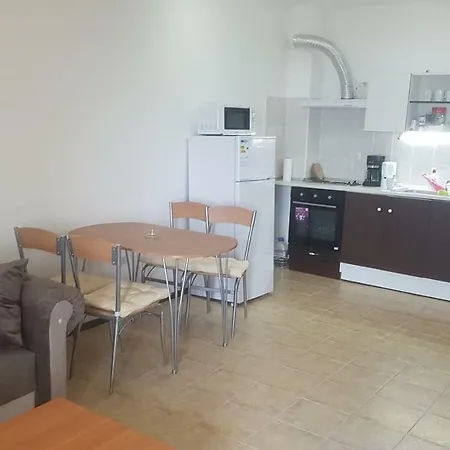 Stefy Beach Apartment