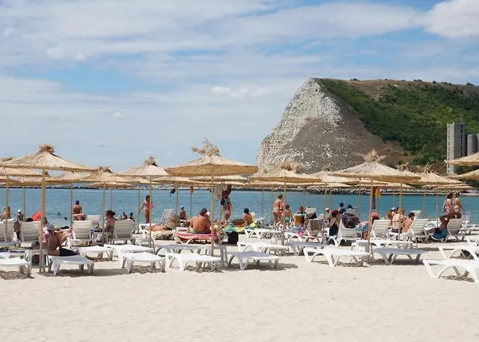 Stefy Beach Apartment *