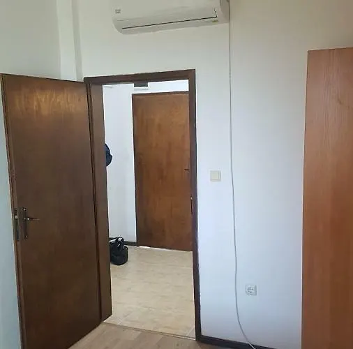 Stefy Beach Apartment Daire *