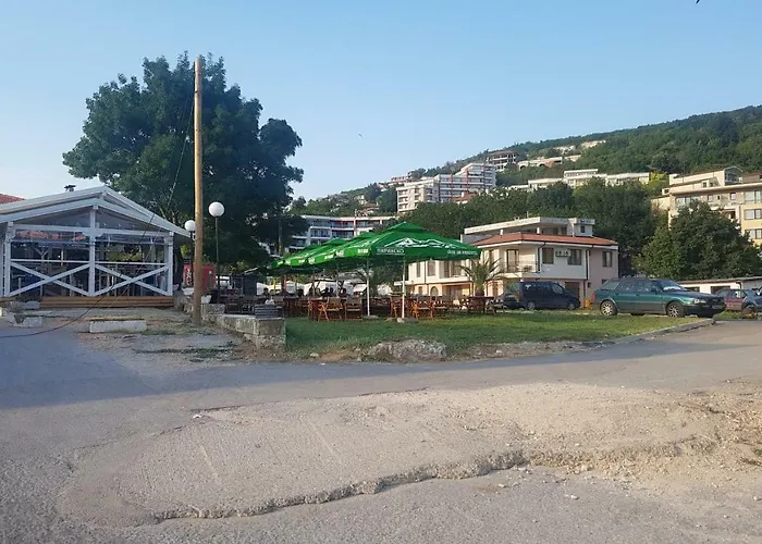 Stefy Beach Apartment Daire Kavarna