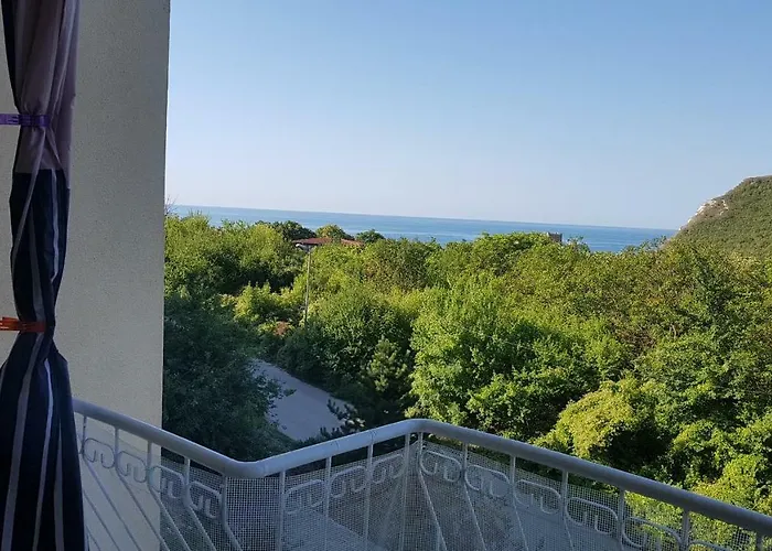 Daire Stefy Beach Apartment